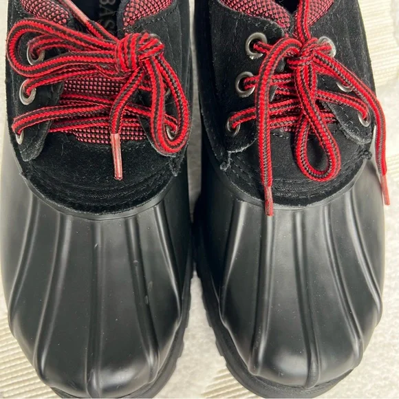 BASS Anchorage Low Top Suede & Rubber Duck Boot Shoes Women 9M Lace Up Black Red - Picture 13 of 16